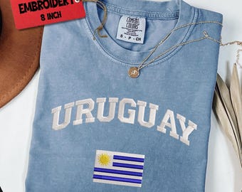 Comfort Colors® Gesticktes Uruguay-Trikot, perfektes Geschenk für Fußballliebhaber, 2026 Fußball Uruguay-Flaggen-Shirt