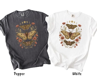 Comfort Colors Celestial Shirt - Summer Boho Shirt - Vintage Graphic Print Free Spirit Tee - Botanical Butterfly Moth Mage T-Shirt - Retro
