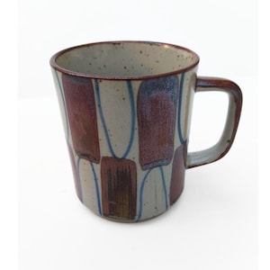 Tazza in ceramica vintage anni '70 / Tazza da caffè in gres fatta a mano / Smalto astratto marrone e blu / Tazza in ceramica rustica