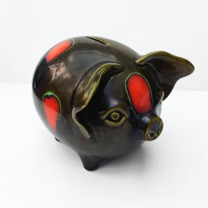 ヴィンテージ トレンサム陶器製 豚型貯金箱 | 1960年代～1970年代 セラミック製 豚型貯金箱 | レトロな英国製スタジオ陶器 | コレクター向けホームデコレーション