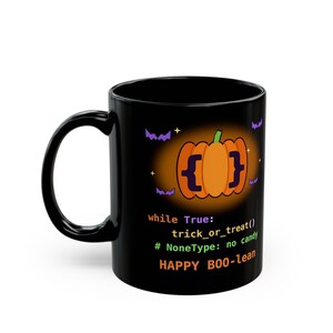 Taza de Halloween para programadores / Taza de café divertida con temática de programación en Python / Regalo de Halloween para desarrolladores "Happy BOO-lean" / Taza para ingenieros de software geek imagen 2