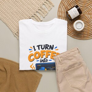 Camiseta "Convierto el café en código Python", camiseta divertida para programadores, regalo para desarrolladores de software, camiseta de superpoderes de programación, camiseta para geeks de la informática. imagen 2