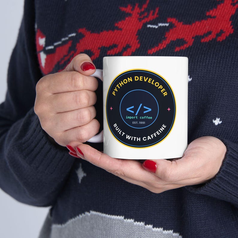 Taza de café para desarrolladores de Python, taza retro con insignia de programador, hecha con cafeína, regalo de estilo vintage para programadores, taza para ingenieros de software, 325 ml, 444 ml imagen 5