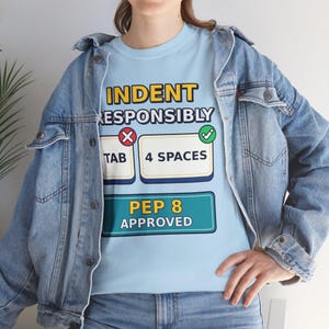 Maglietta per programmatori Python, Maglietta Tabs vs Spaces, Regalo per sviluppatori PEP 8, Maglietta divertente per programmatori, Regalo per ingegneri del software