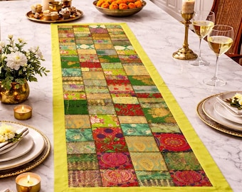 Handgemachter Khambadiya Patchwork Tischläufer: Bestickte Boho Dekoration