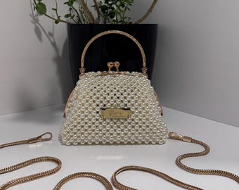 Handgefertigte Clutch aus elfenbeinfarbenem Perlenbesatz, Abendtasche mit roségoldenem Kussverschluss, Geschenk für Sie, Riyms-Tasche