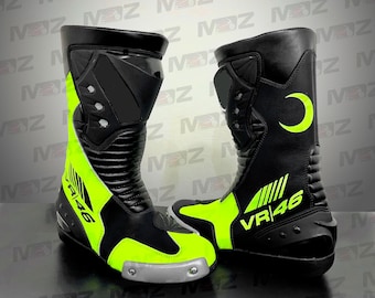 Botas de motociclista de carreras en amarillo neón y negro – Equipamiento de alto rendimiento para motociclistas estilo VR46 para hombre
