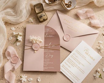 Blush roze acryl huwelijksuitnodiging, elegante roségouden bruidsbriefpapier