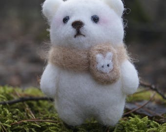 Needle Felted White Bear with Scarf, Miniature Wool Teddy Bear, Handcrafted Forest Animal, Cute Collectible Toy, Small Gift for Bear Lovers