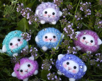 Needle Felted Sheep Toy - Tiny Wool Lamb Figurine - Cute Pastel Animal Gift - Miniature Woolen Sheep Ornament