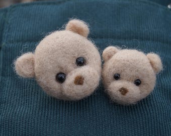 Pair Needle Felted Bears Mother and Baby Brooches, Handmade Wool Bear Miniature, Gift for Mom, Teddy Bear Family, Nursery Decor.
