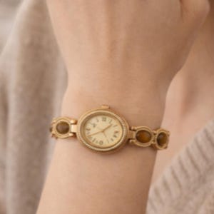 Vintage Gemstone Bracelet Watch for Women, Elegant Gold Mini Dial Wristwatch, Oval Stone Bracelet Watch, Vintage Jewelry Gift for Her