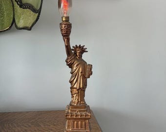 Vintage Statue of Liberty Souvenir Lamp Statue New York Cast Metal