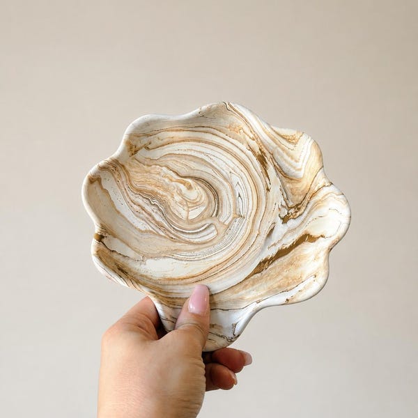 Handmade Jesmonite Trinket Dish | Neutral Marbled Scalloped Catchall Tray | Jewellery Dish | Ring Holder | Minimalist Home Decor Gift