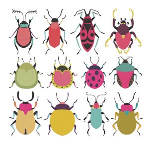 Op de afbeelding: Een verzameling van twaalf gestileerde insectillustraties met diverse kevers in levendige kleuren zoals roze, geel, groen en blauwgroen. Elk insect is afgebeeld met opvallende patronen, antennes en poten, gerangschikt in een rasterformaat.