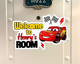 Aimant personnalisé de croisière de voitures de Disney, aimant de ligne de croisière de Lightning Mcqueen Tow Mater Luigi Guido Disney, aimant de porte de garçon d'anniversaire de croisière