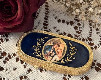 Estee Lauder Solid Fragrance Compact with Original Box, Vintage Compact Estee Lauder Keepsake, Cameo French Couple 1700's Style Dress