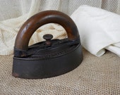 Antique Sad Iron, Enterprise No. 55, Detachable Wood Handle, Antique Clothes Iron, Wood Handled Iron, Size 3, Primitive Laundry Decor
