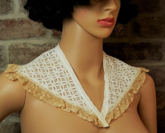 Two Toned Lace Collar, Vintage Victorian Lace Col… - image 1