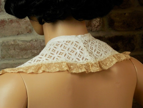 Two Toned Lace Collar, Vintage Victorian Lace Col… - image 2