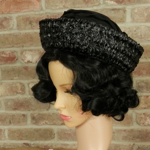 Vintage 60's Black Faux Raffia Straw Boater Hat w… - image 10