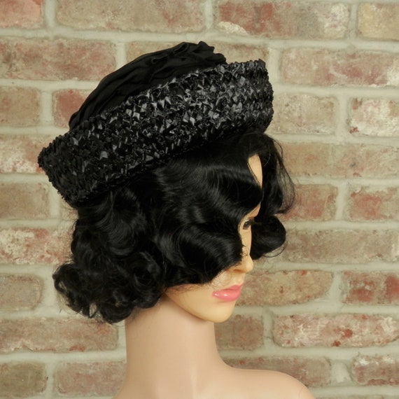 Vintage 60's Black Faux Raffia Straw Boater Hat w… - image 8