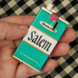Salem Cigarette Pack Lighter, Midcentury Novelty Cigarette Lighter, Mid-century Tobacciana, Collectible Salem Cigarette Pack Lighter