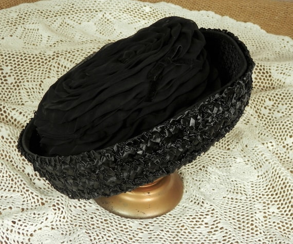 Vintage 60's Black Faux Raffia Straw Boater Hat w… - image 1