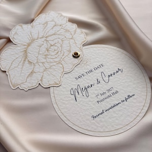 Blumen Save the Dates | Elegante minimalistische Hochzeit | Schwenkbare Datumskarten | Hochzeitseinladung