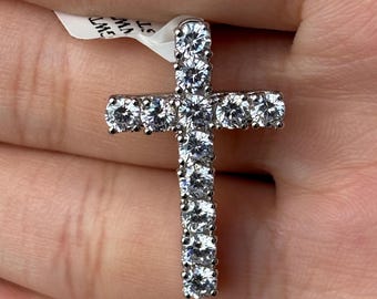 Round Cut Lab Grown Diamond Cross Pendant, 18K White Gold Diamond Cross, Unisex Diamond Cross, Man Diamond Cross