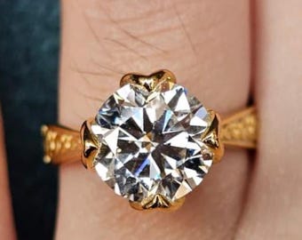 Round Lab Grown Diamond Ring Solitaire Diamond Engagement Ring Round Diamond Wedding Ring for Her Minimalist Anniversary Ring Proposal Ring