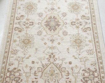 Hand Knotted Wool Area Rug, Ivory Floral Design, Vintage Inspired