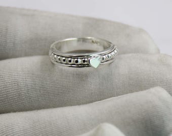 Solid 925 Sterling Silver Heart Stacking Ring with Beaded Detail Elegant Minimalist Jewelry Ideal Gift for Her Simple and Chic Everyday Wear