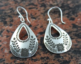Solid 925 Sterling Silver Teardrop Earrings Floral Engraved Dangle Earrings Handmade Botanical Jewelry Gift for Women