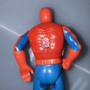 Vtg 1975 Mego Pocket Heroes Spider-Man 4" Figure Rare Blue Arm Variant Marvel Bild 10
