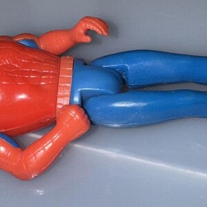 Vtg 1975 Mego Pocket Heroes Spider-Man 4" Figure Rare Blue Arm Variant Marvel Bild 7