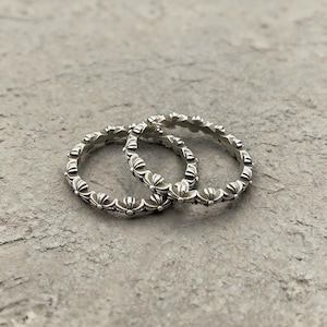 Antiqued Silver Cross Flower Thin Stackable Band Ring, Vintage Men's Gothic Ring