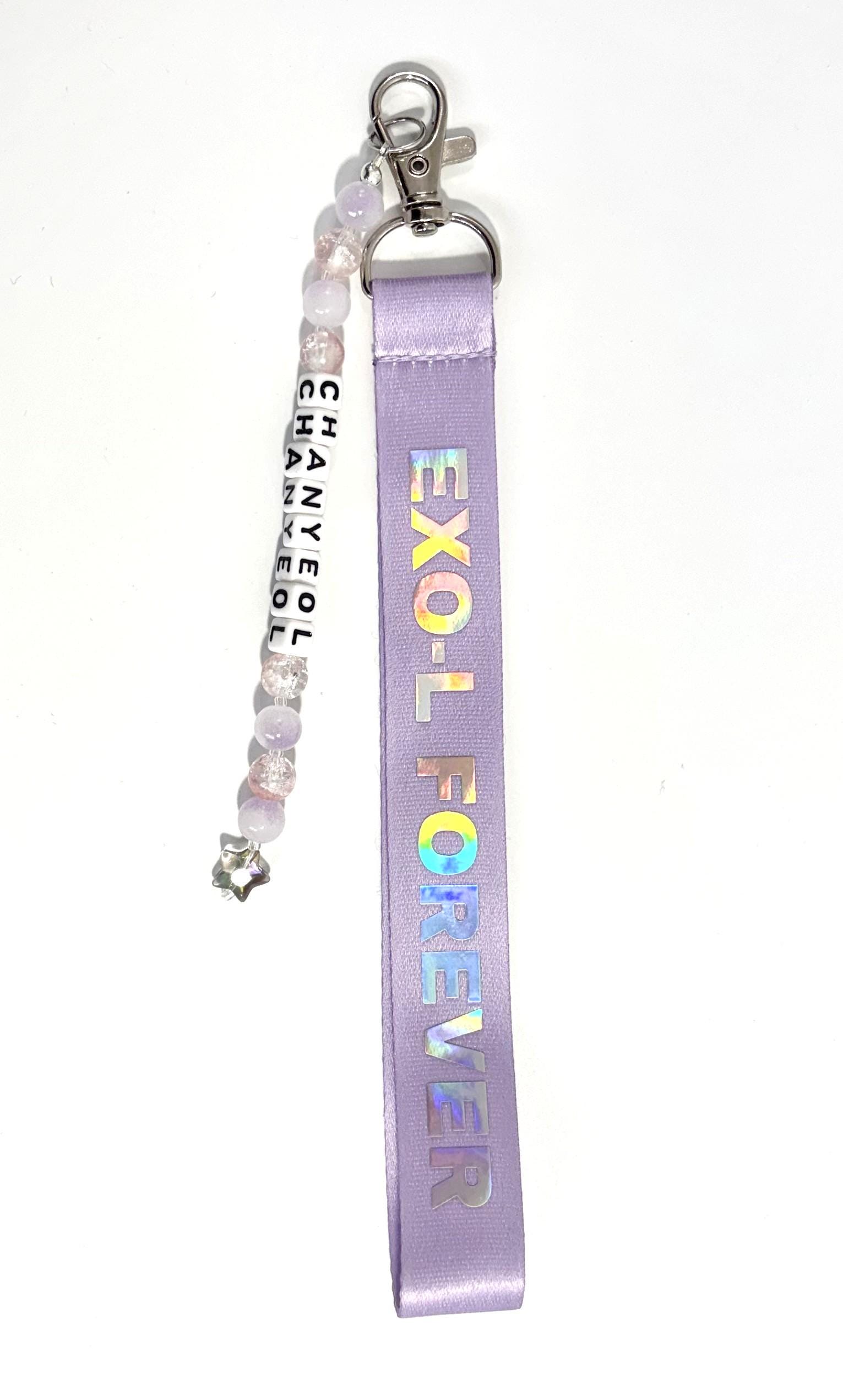EXO チャニョル キーリング Custom EXO Chanyeol Keychain – Color Changing Beads, Holographic