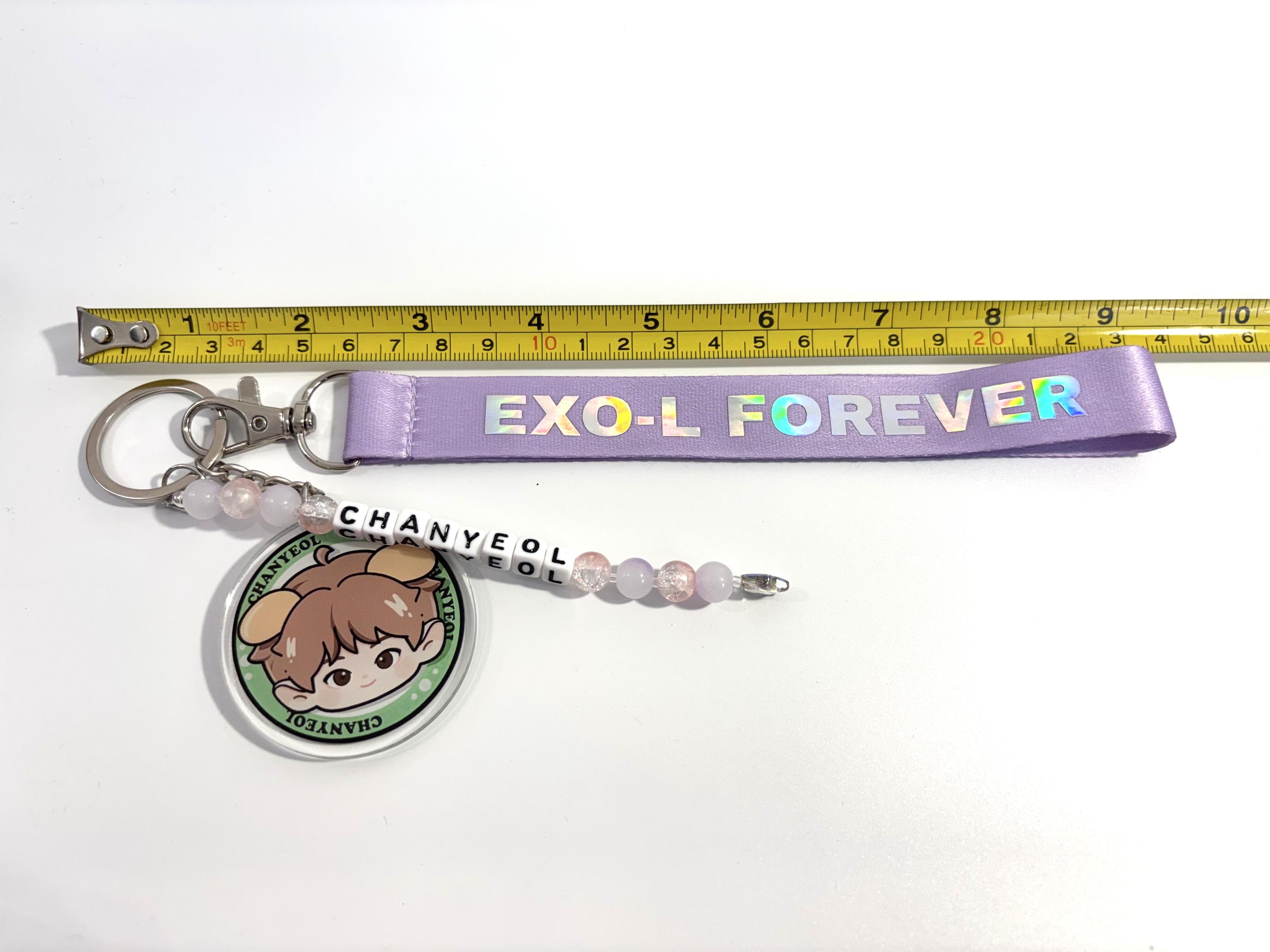 Custom EXO Chanyeol Keychain – Color Changing Beads, Holographic