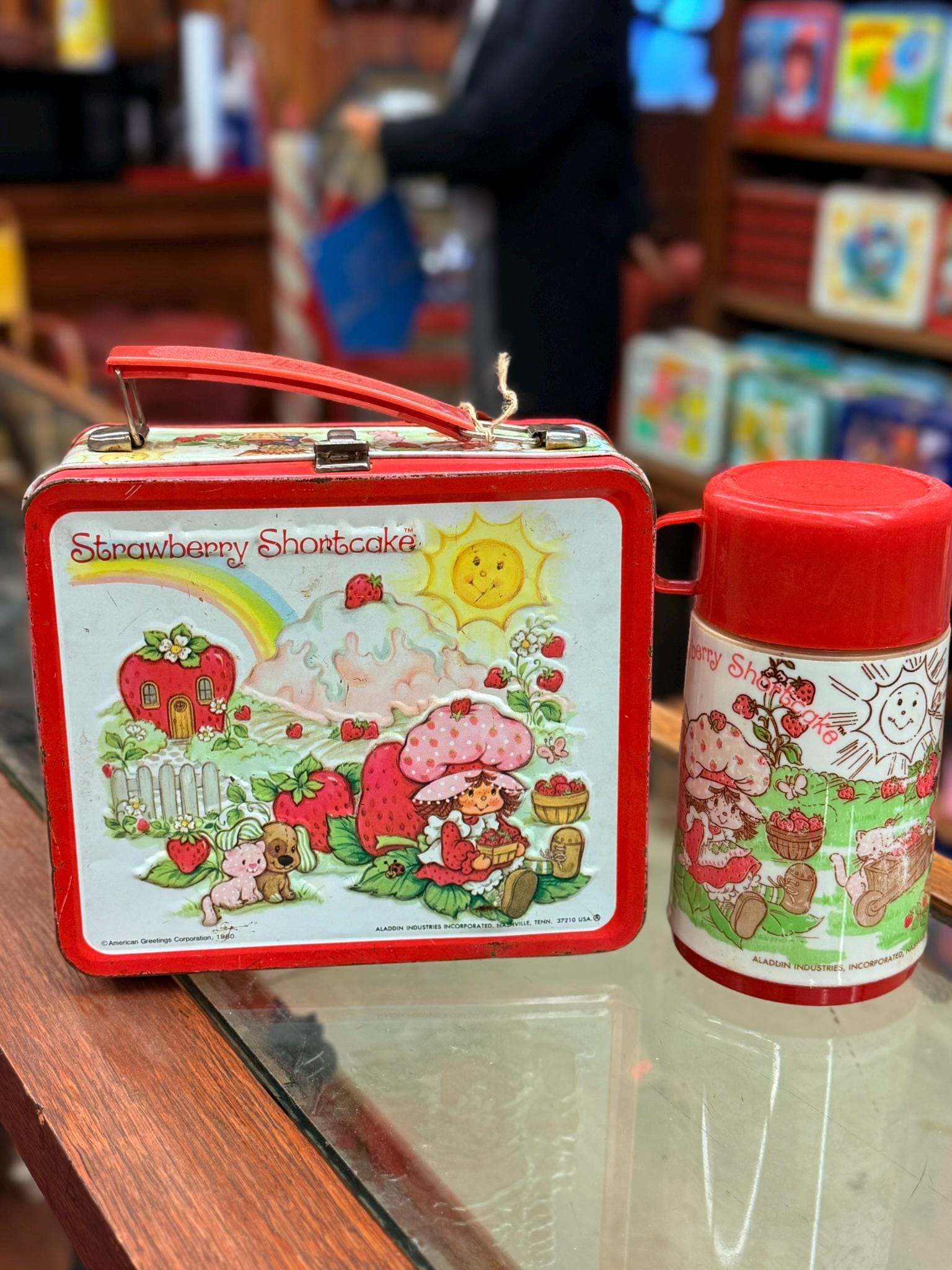 Vintage 1980 Aladdin Strawberry Shortcake Metal Lunchbox & Thermos