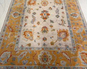 Handgeknoopt wollen tapijt, vintage tapijt in Perzische stijl, oosters tapijt met bloemen, tapijt in Oushak-stijl, handgemaakt Turks Kasjmier tapijt