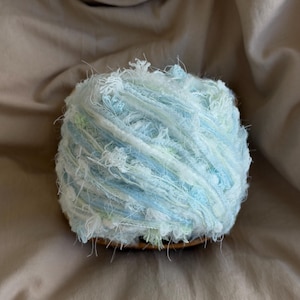 Seashell Tide Textured Art Yarn | Hand-Mixed Blue Seafoam Fiber for Crochet, Weaving (10g-50g)