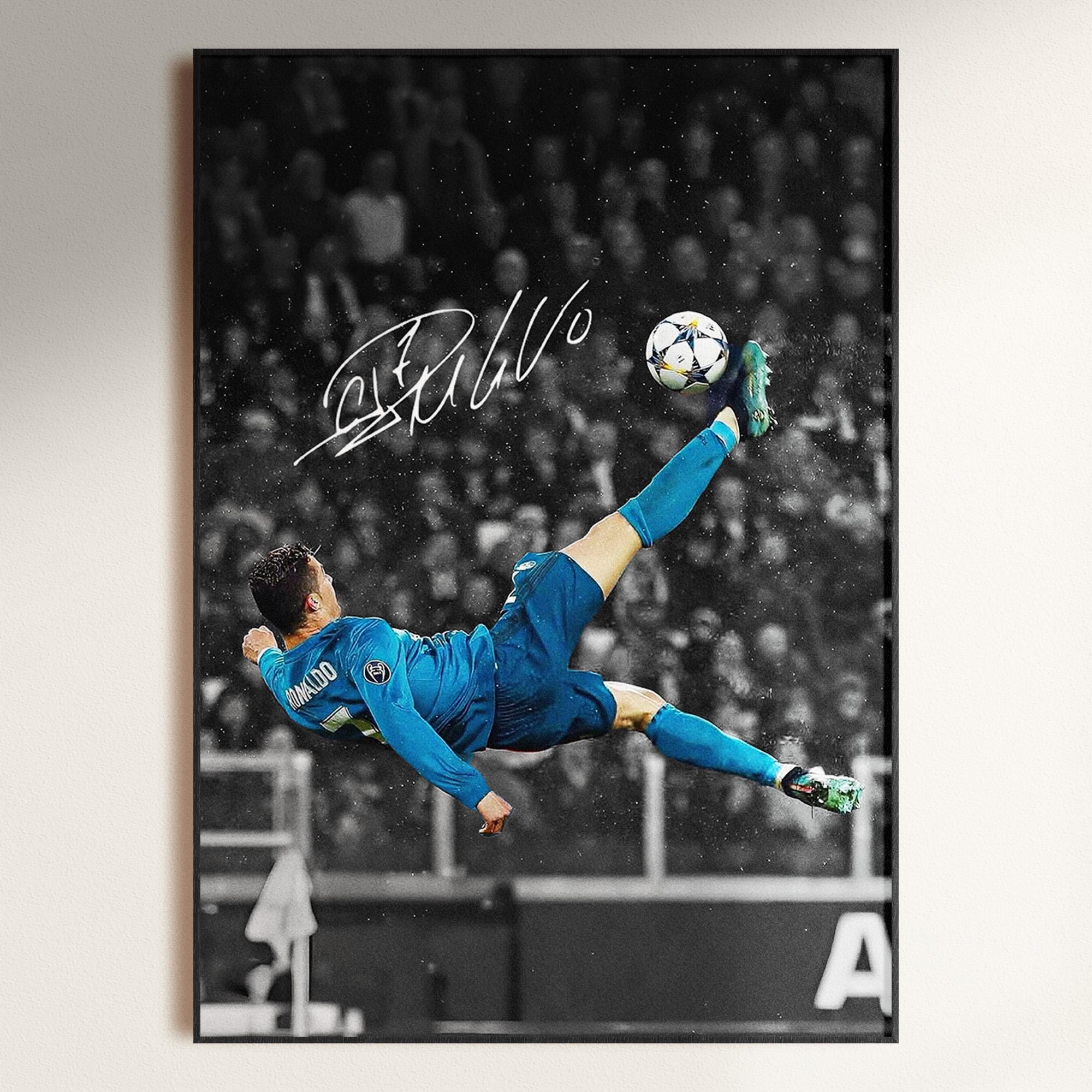 Cristiano ronaldo signed ball - Etsy 日本
