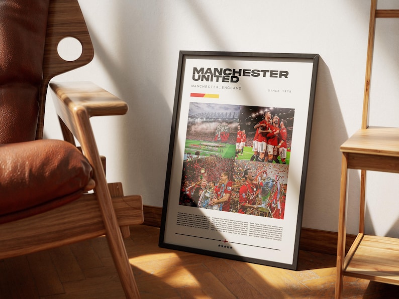 Plakat Manchester United, Dekoracja Manchester United, Prezent dla kibica Manchester United, Grafika ścienna Manchester United, Plakat piłkarski, Prezent piłkarski, Pobieranie cyfrowe zdjęcie 2
