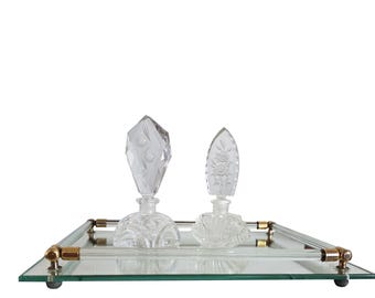 Bandeja de tocador con espejo vintage - Bandeja de exhibición cuadrada con borde de acrílico y latón - Tocador vintage para frascos de maquillaje o perfume