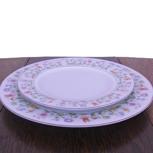 Vintage Dishes Floral Dinnerware Set 1980s Service for Four Eternal Love Pattern Plates, Bowls, Cups & Saucers image 3