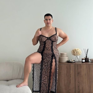 メンズ用ロング丈ヒョウ柄ドレス - Femboysランジェリー - ワイヤー入りレースメッシュ衣装 - LGBTランジェリー