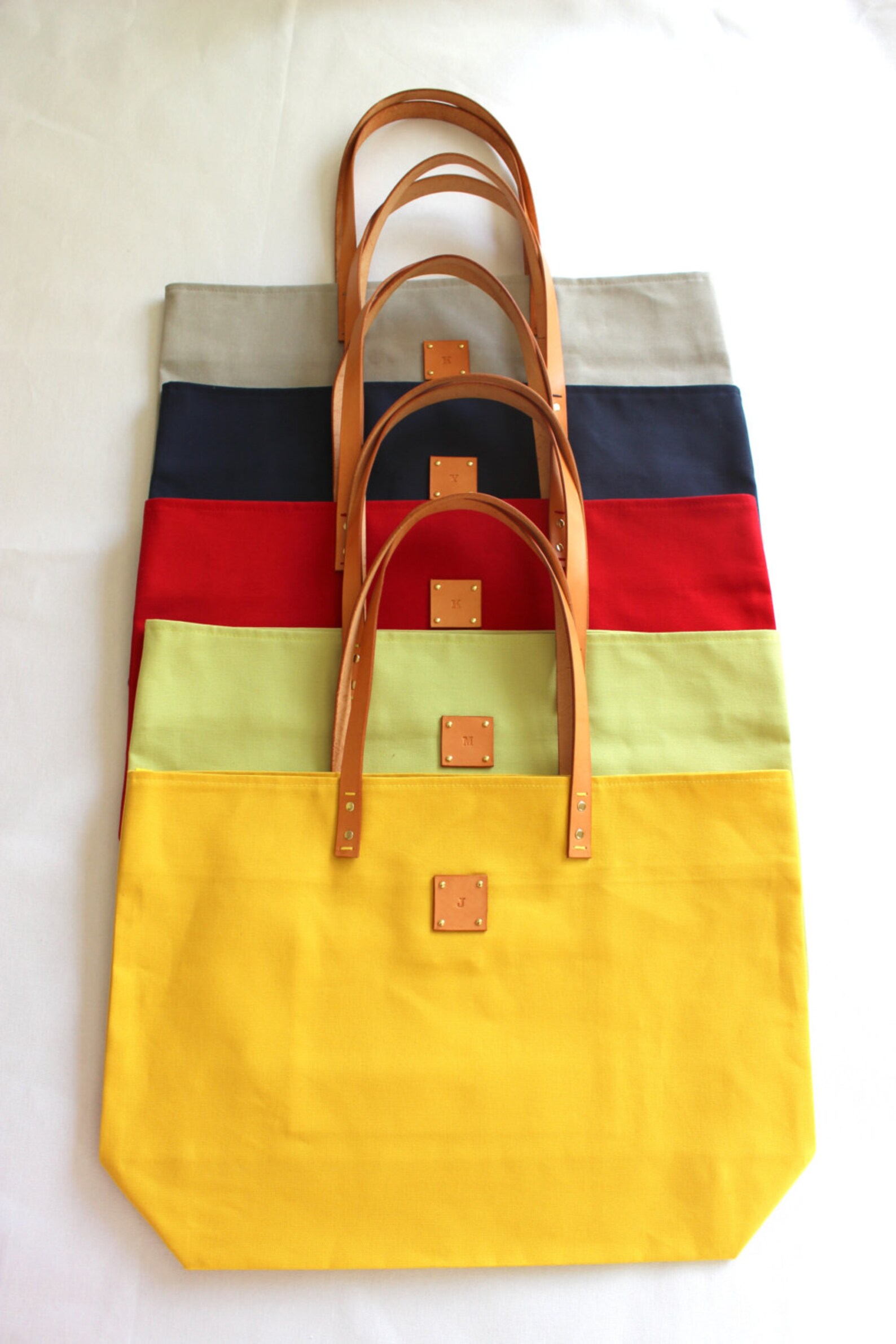 bdg mini canvas tote