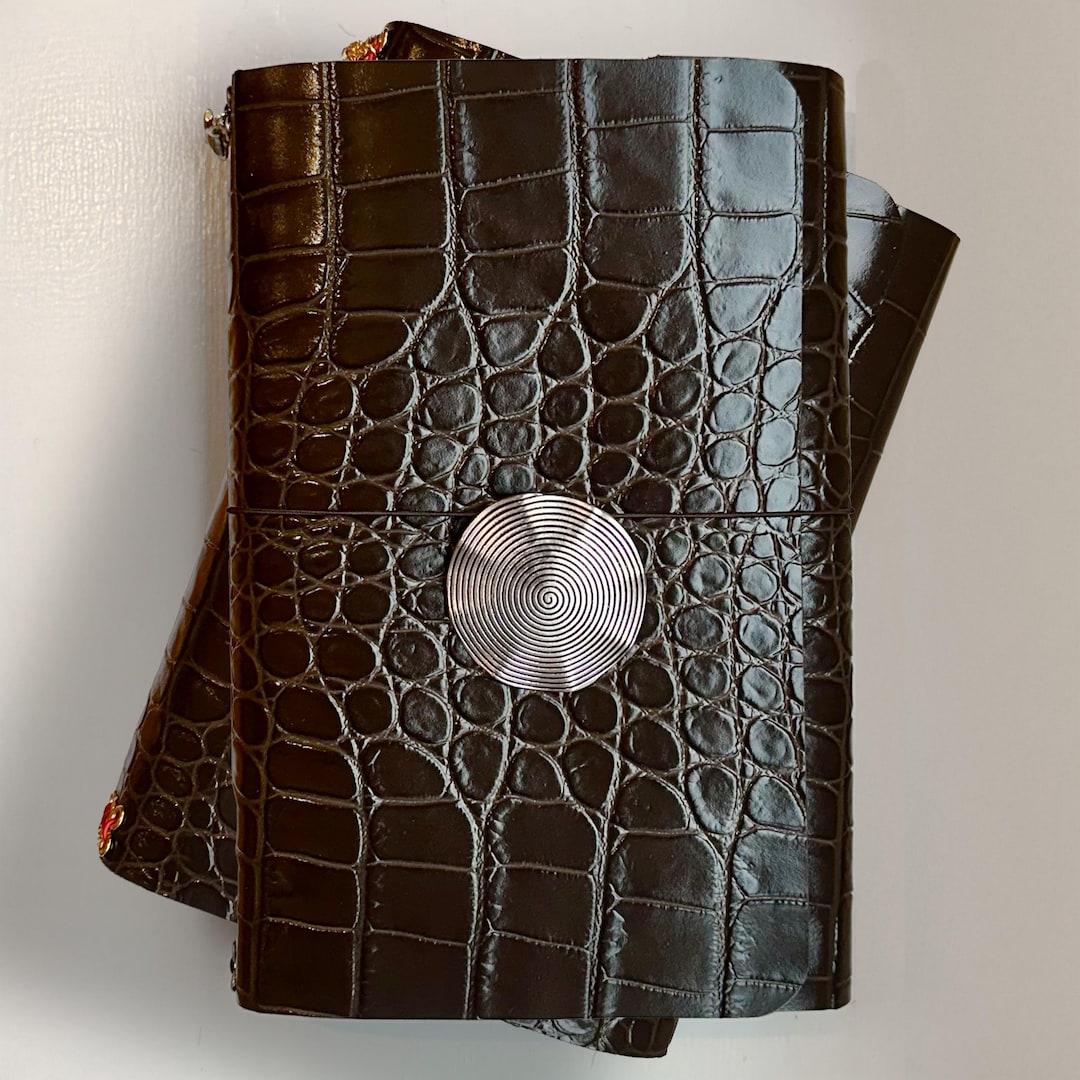 a6-a5-personalized-refillable-trifold-handmade-100-genuine-leather