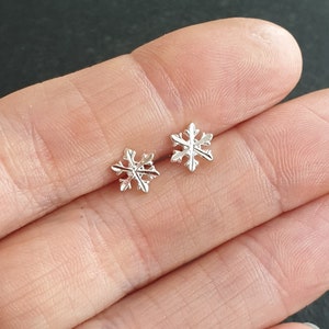 Sterling silver snowflake studs, Small everyday earrings, Christmas earrings, Winter jewellery, Gift for her